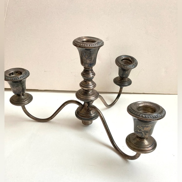 Vintage candelabra  4 candles Sterling Silver candelabra true vintage candelabra - Picture 1 of 7